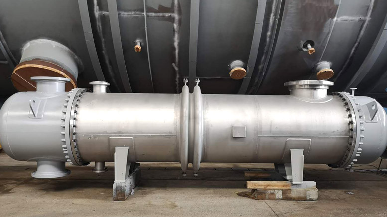 上海華誼 醋酸水分離塔冷凝器